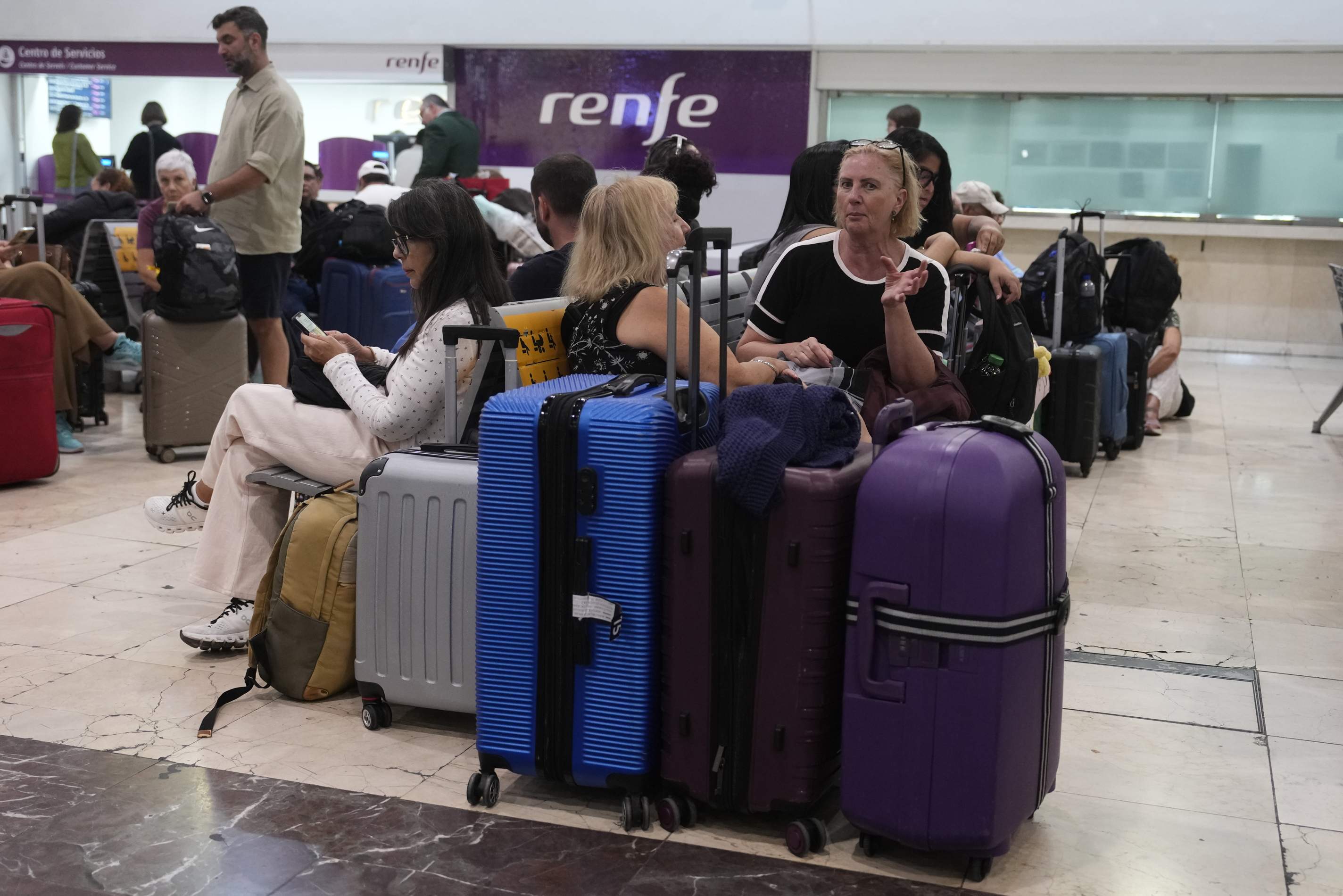 El servei d'AVE amb doble via Barcelona-Madrid no es recuperarà fins a "principis de la setmana vinent"
