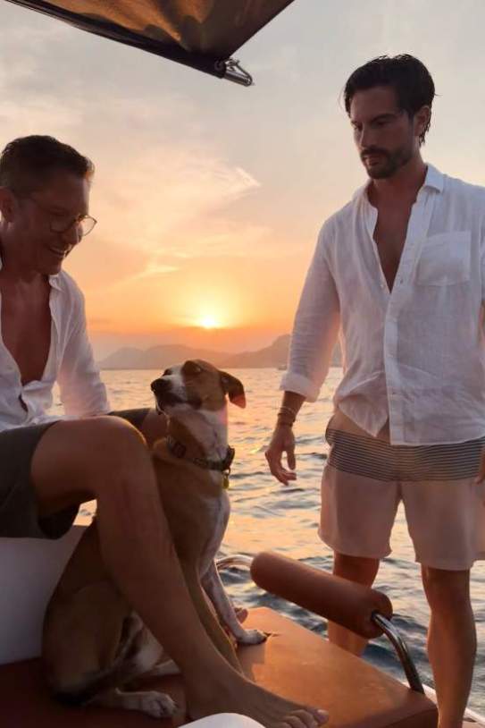 Aitor Arriaga, amb el seu marit IG Aitor Arriaga, amb el seu marit IG