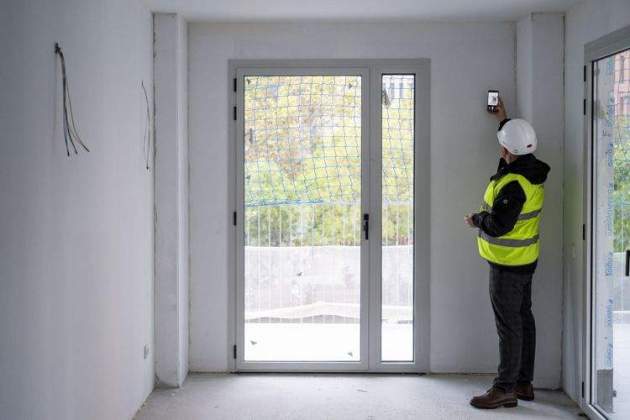 40 HABITATGES PÚBLICS INDUSTRIALITZATS A L'AVINGUDA CARRILET IMHAB 2 40 HABITATGES PÚBLICS INDUSTRIALITZATS A L'AVINGUDA CARRILET IMHAB 2