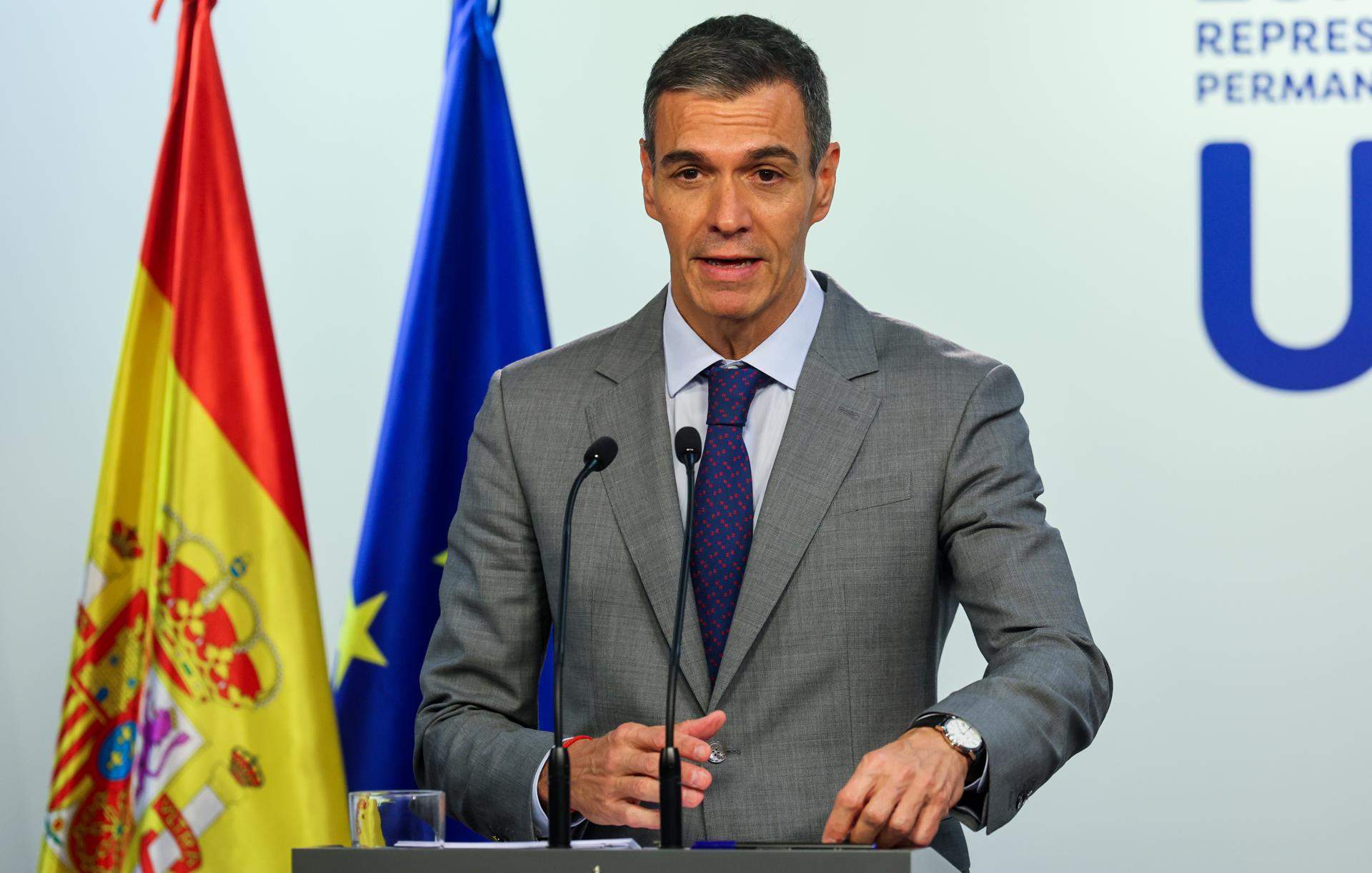 Sánchez lamenta la dimissió de Montse Mínguez: "Estava trencada, s'han travessat línies vermelles"