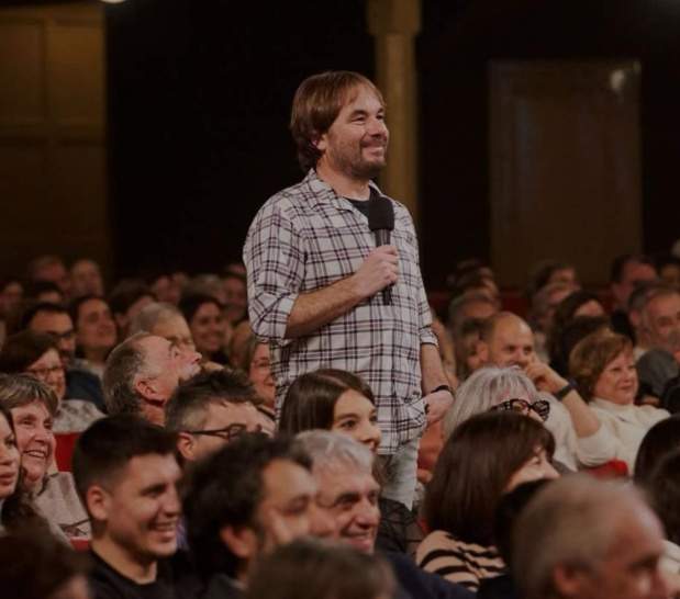 Quim Masferrer fent 'Bona gent' Quim Masferrer fent 'Bona gent'