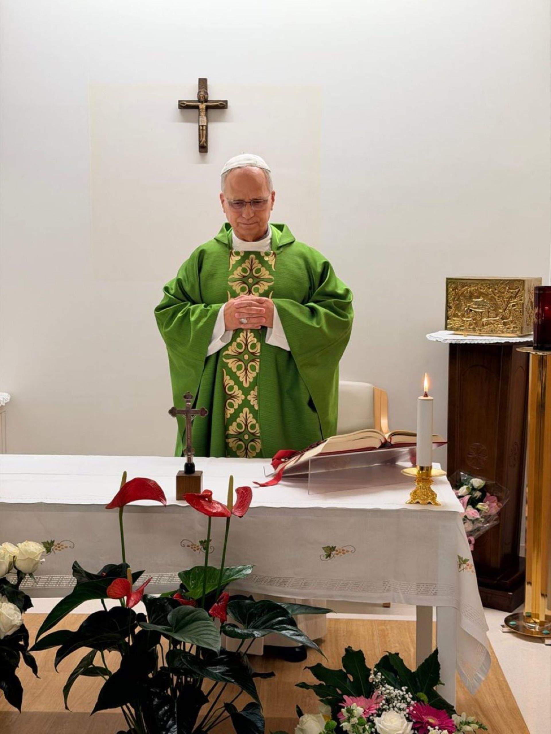 El papa Lleó XIV rep l'alta després de ser operat d'un càncer de pulmó i diumenge resarà l'Àngelus al Vaticà