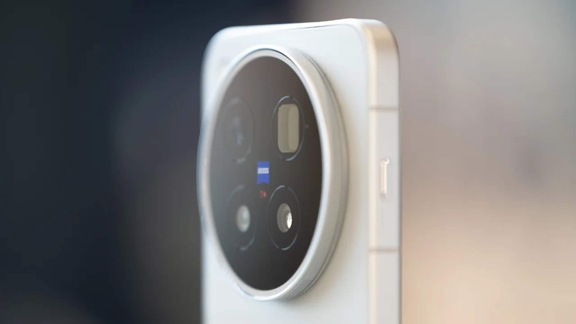 Los vivo X500 Pro y Pro Max llegan a Europa con cámaras ZEISS y una interesante oferta de lanzamiento
