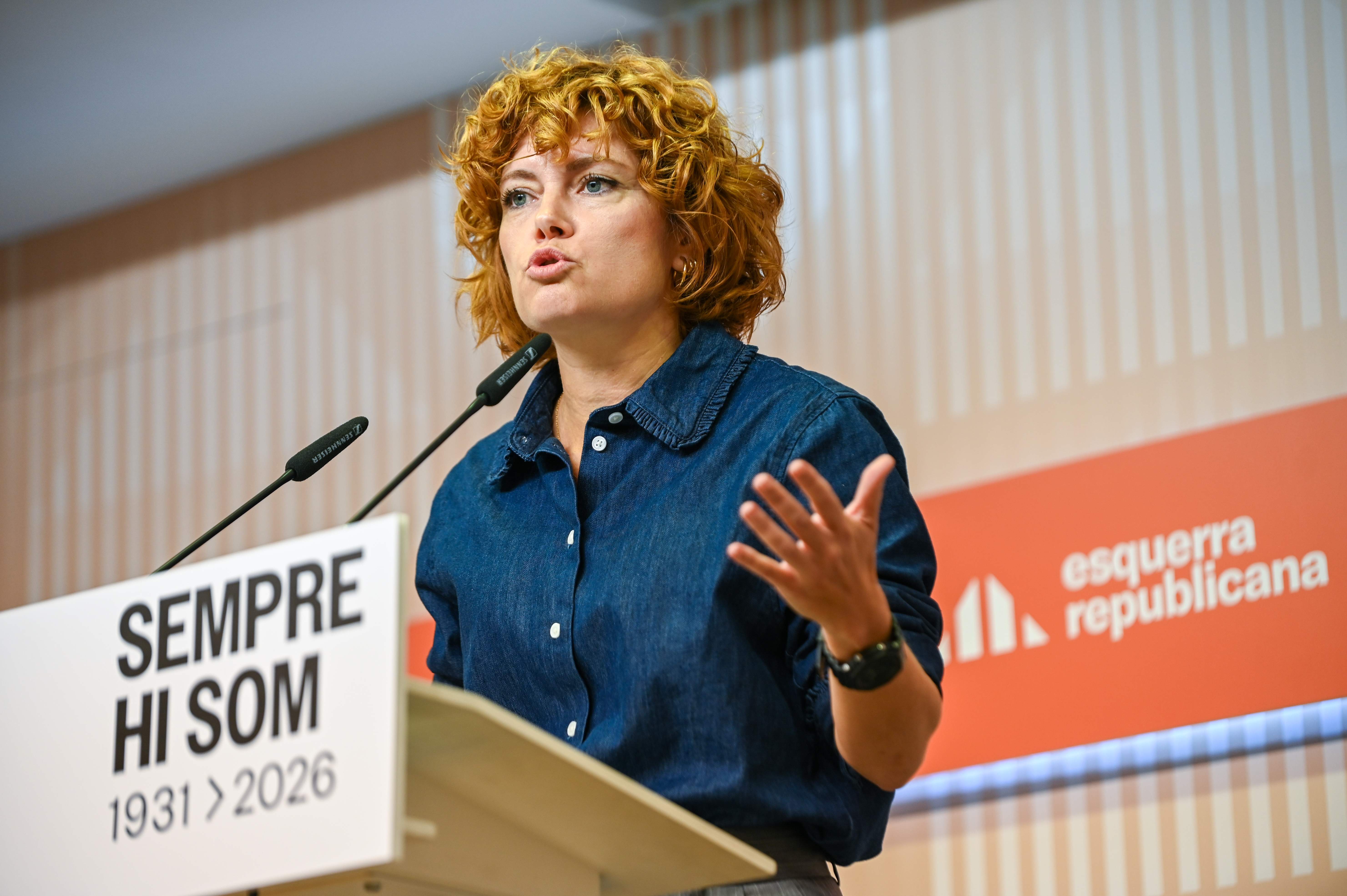 ERC acusa Junts de ser "equidistant" davant dels "atacs" de PP i Vox al català: "No es pot estar al mig"