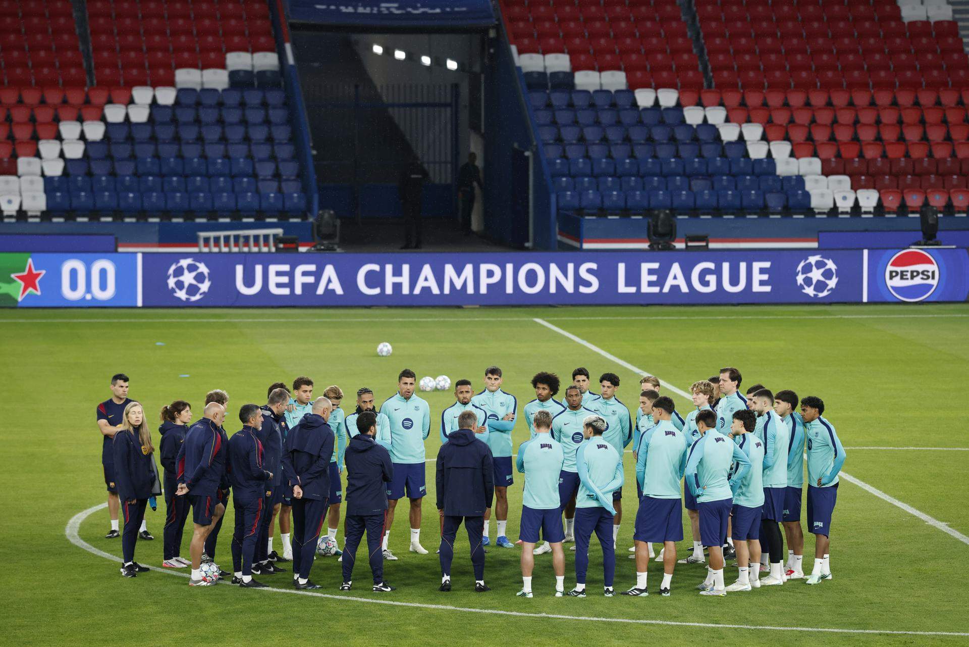 Mala nit per al Barça a París: focs artificials ressonen de matinada a l'hotel blaugrana