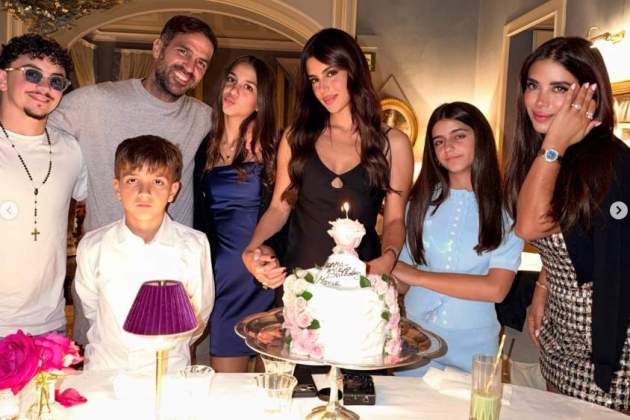 Tota la família reunida per l'aniversari de la Maria IG Tota la família reunida per l'aniversari de la Maria IG