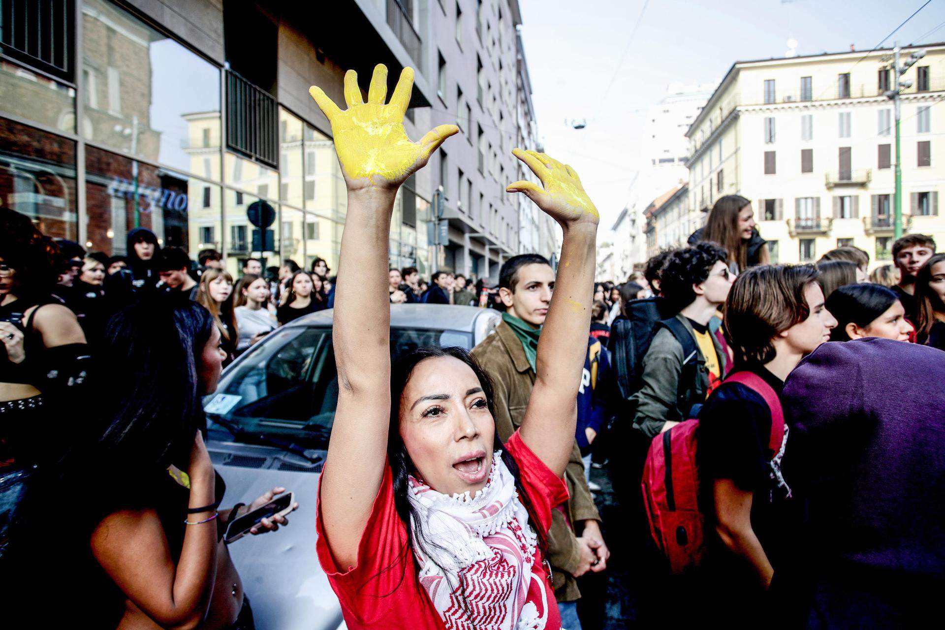 ¿Por qué hay protestas en Italia y qué tiene que ver Meloni?