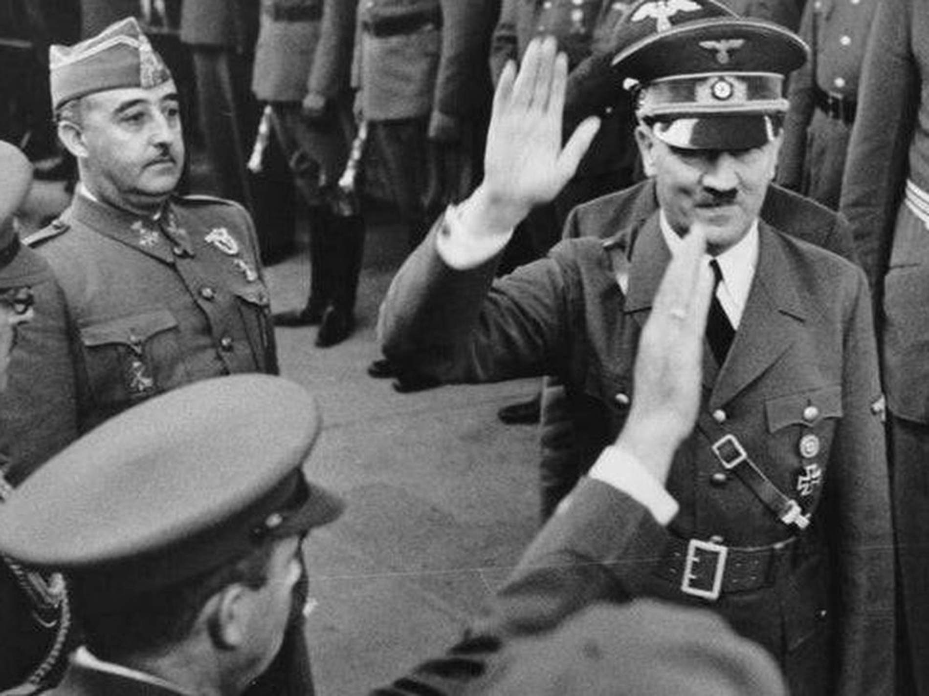 Hitler cita Franco a Hendaia per "cobrar-li la factura" de la Guerra Civil