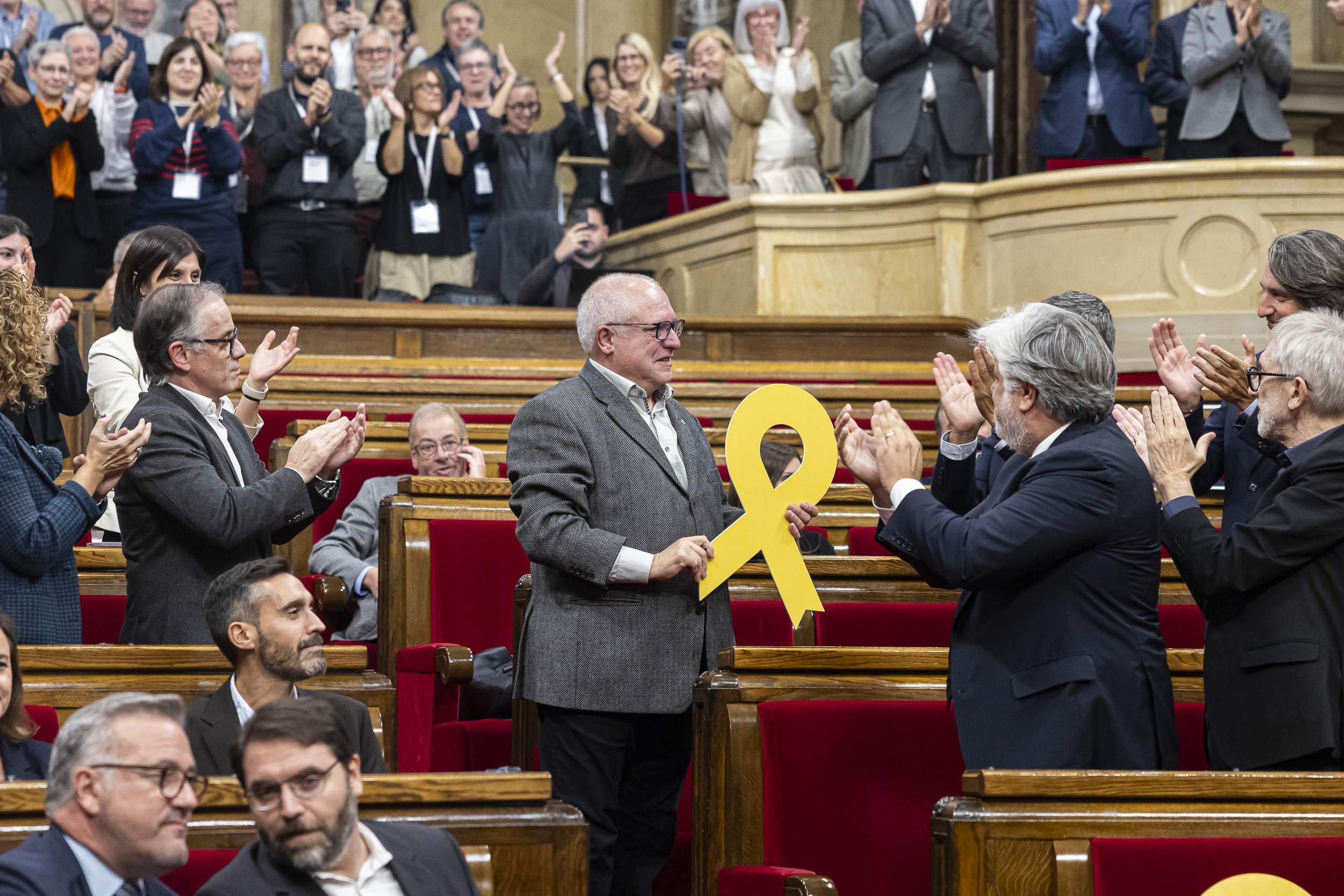 Junts protesta per l'absència d'Illa al Parlament en el retorn de Puig: "Avui no ha estat a l'altura"