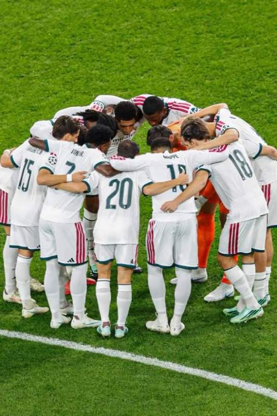 El Reial Madrid, abans del partit contra el leipzig IG