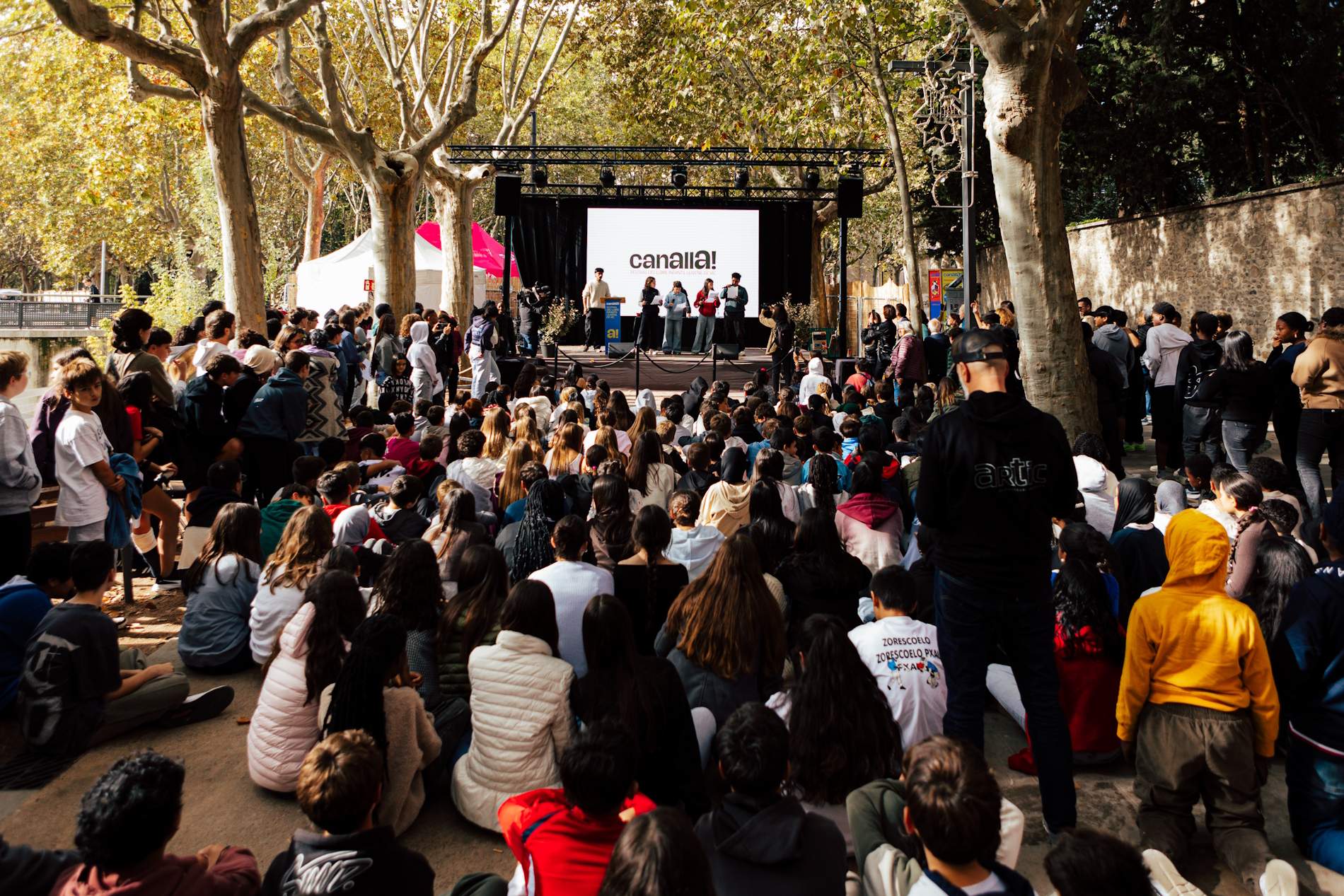 Arrenca el Canalla!: tres dies de llibres infantils i juvenils, tallers i espectacles al cor de Vic