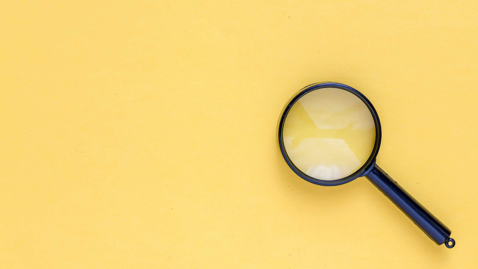 Lupa detectiu / Canva