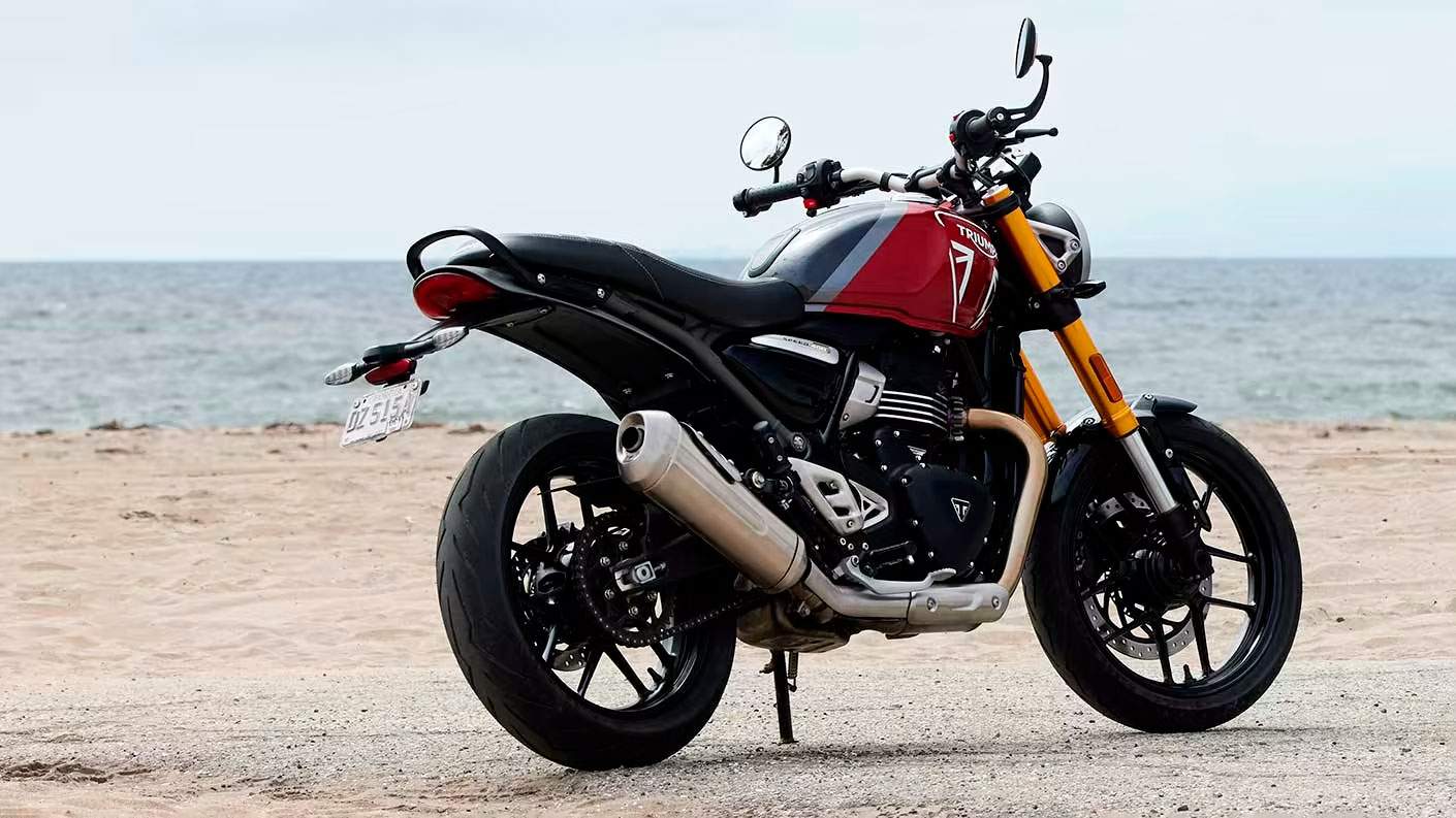 La Triumph Speed 400 i la Honda GB350S ofereixen dues maneres d'entrar en les motos clàssiques sense arriscar