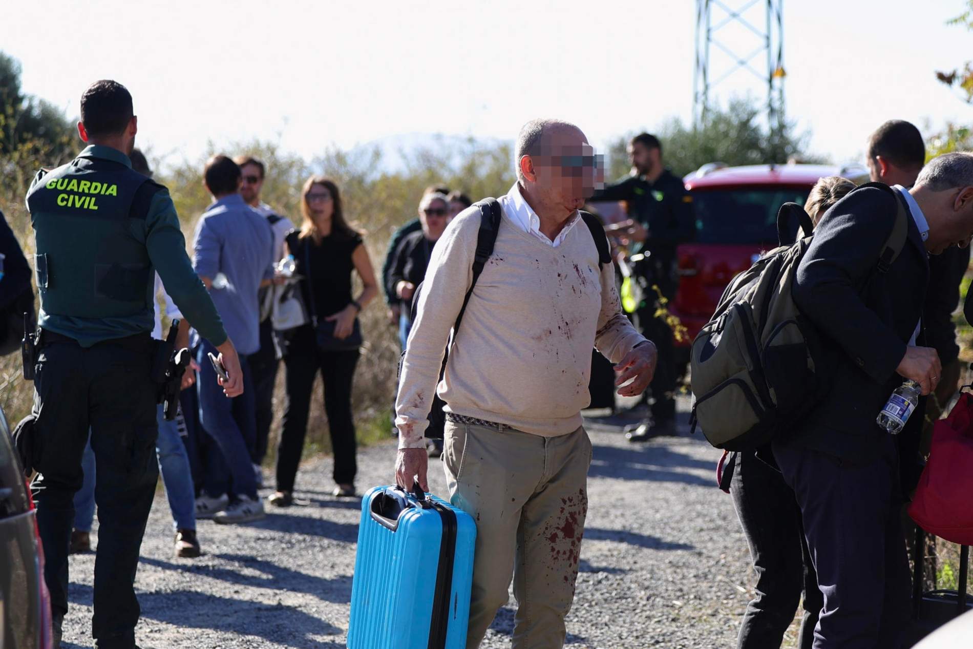 Testigos del accidente ferroviario mortal de Toledo: "Hemos notado un golpe terrible y el tren ha volcado"