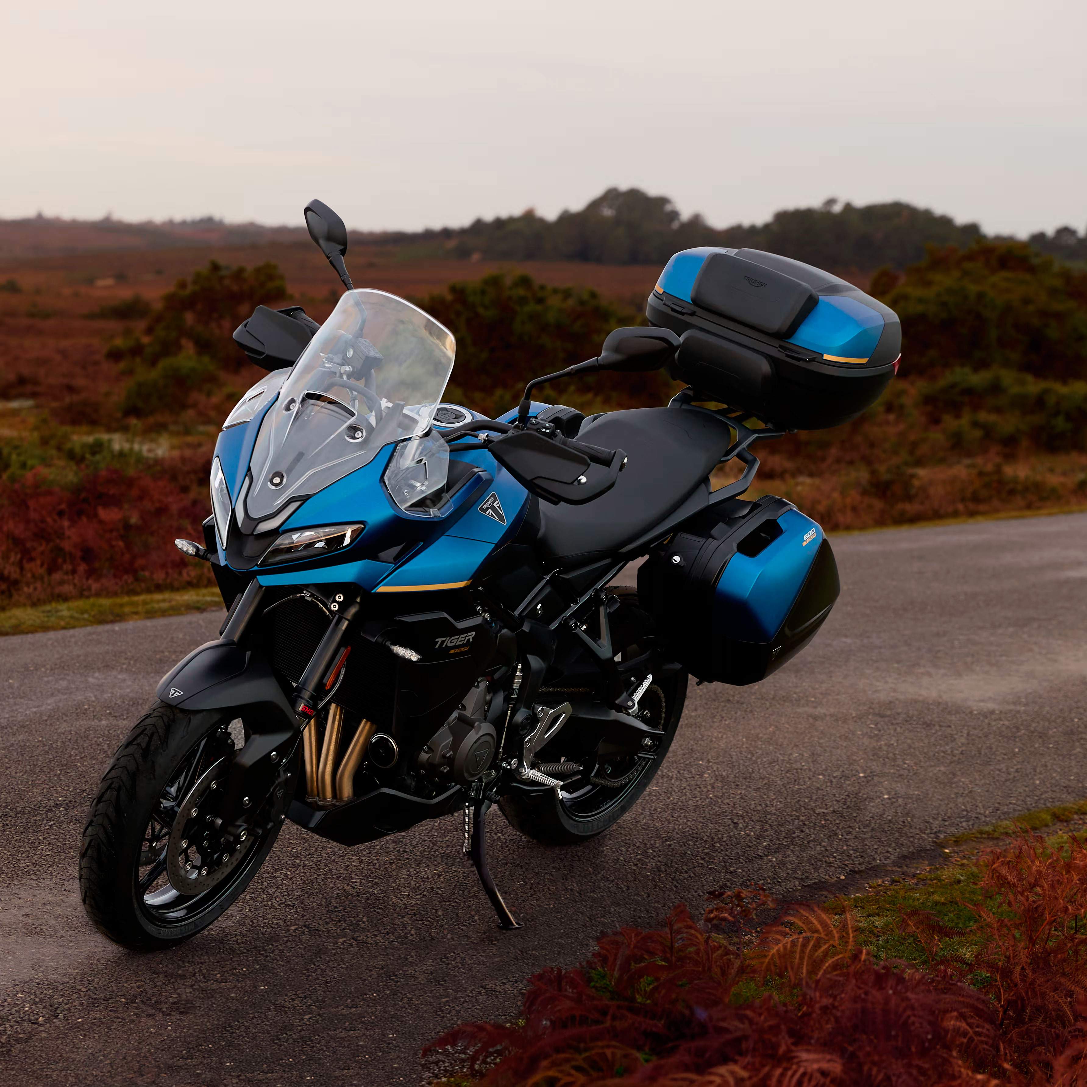 La Triumph Tiger Sport 800 es fica en el terreny de la Yamaha Tracer 9 amb 115 CV i un aspecte espectacular