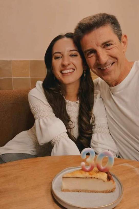 La Júlia Peguera amb el seu pare Artur IG La Júlia Peguera amb el seu pare Artur IG