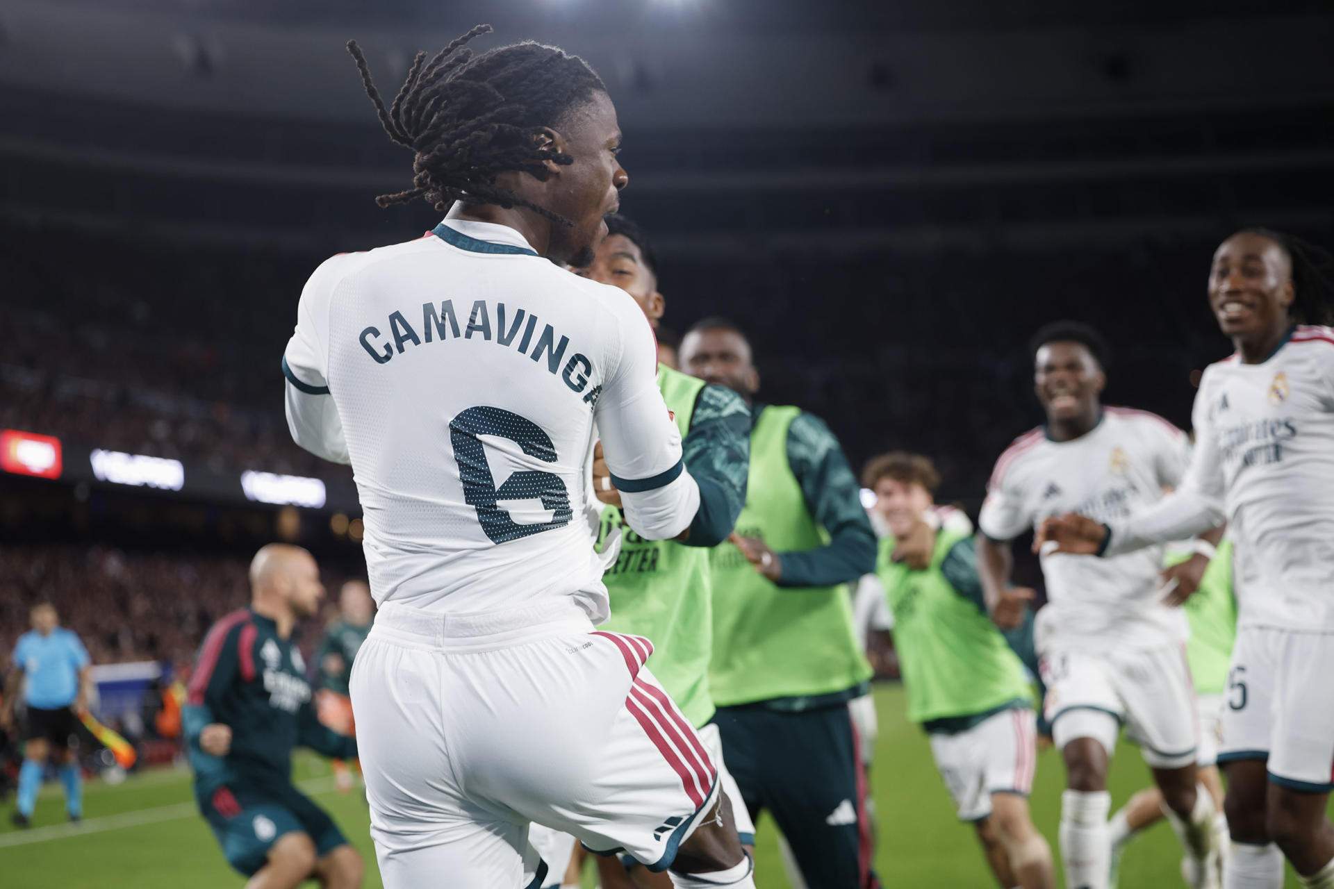 Identificat el seguidor que va intentar agredir Camavinga en el gol de Mbappé al Clàssic