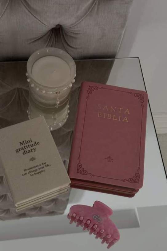 La tauleta de nit d'Elena Galera IG La tauleta de nit d'Elena Galera IG
