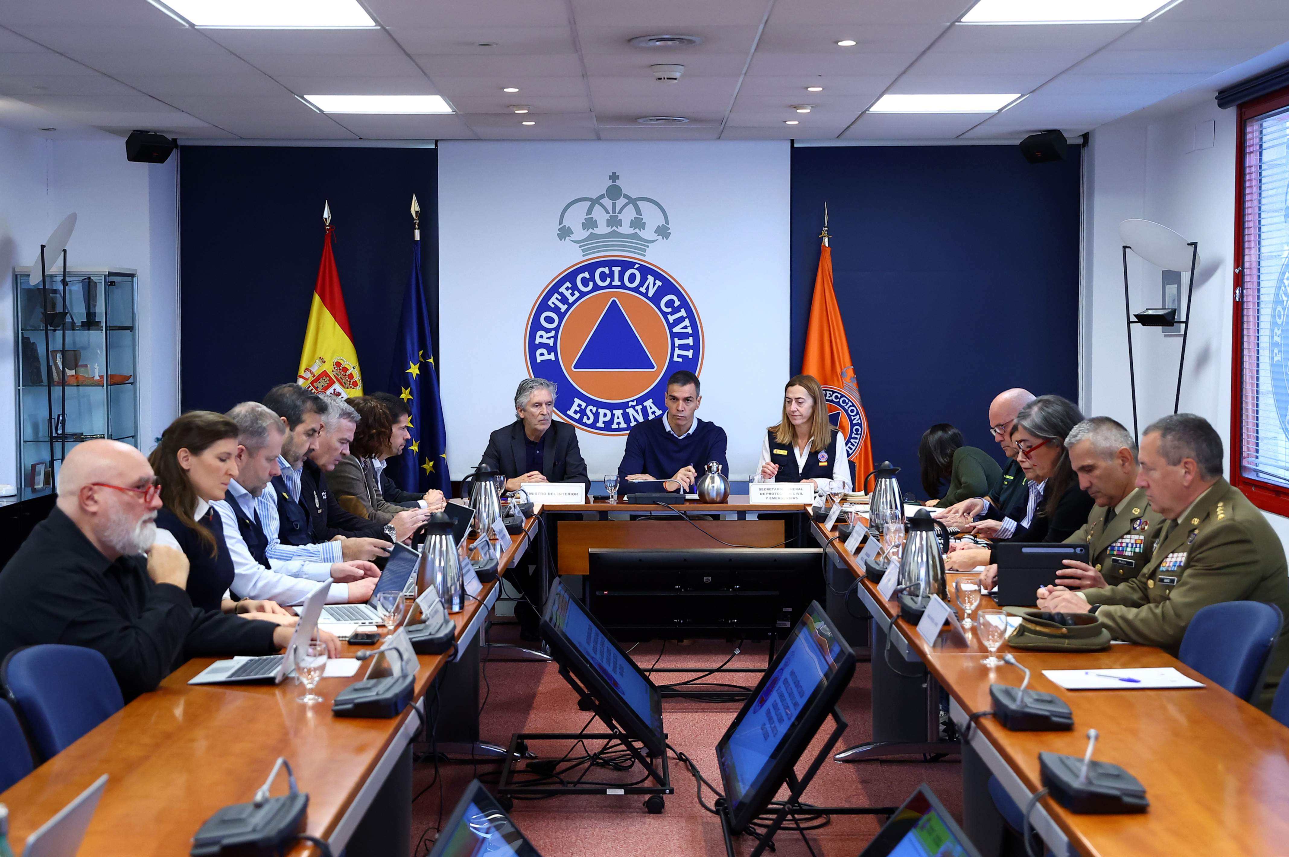 La tempesta no amaina per l'accident d'Urda: el PP i el Front Ampli reiteren que volen el cap de Puente