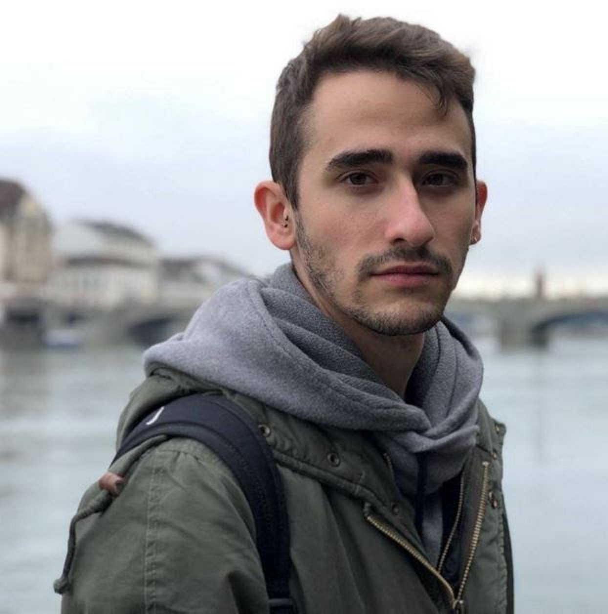 Un joveníssim Xavier Mas Craviotto planteja 'La mort lenta'