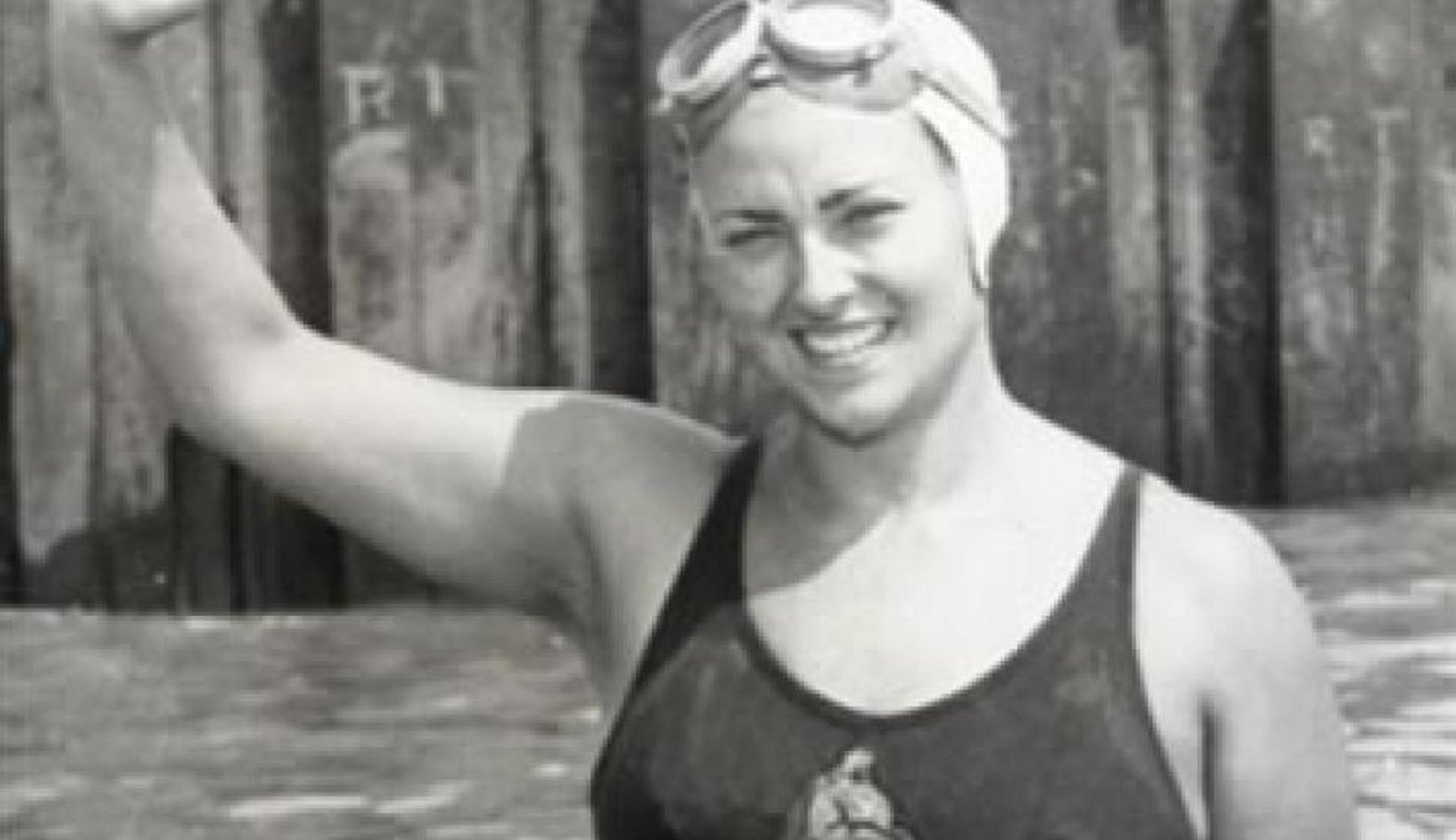 Mor Montserrat Tresserras, pionera de la natació catalana