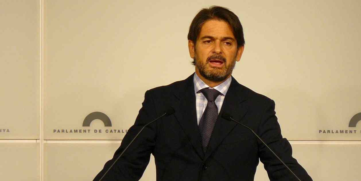 Oriol Pujol   wikimedia / CDC