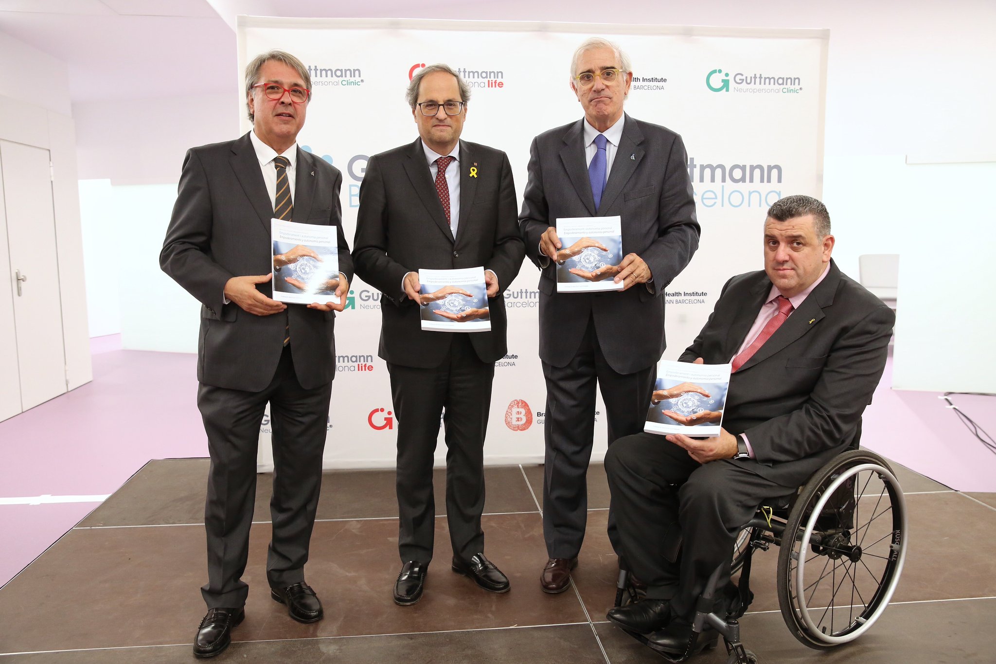 Torra dice que el Gobierno hace todo lo posible para responder las demandas de los médicos