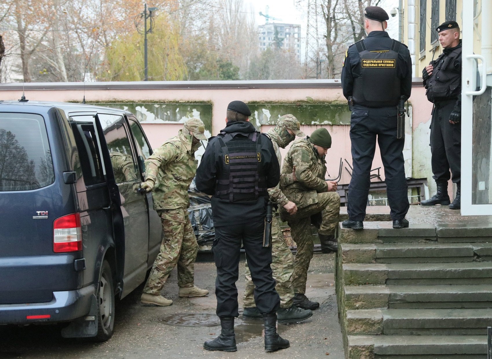 Putin adverteix Ucraïna i envia a la presó alguns mariners capturats al mar d'Azov