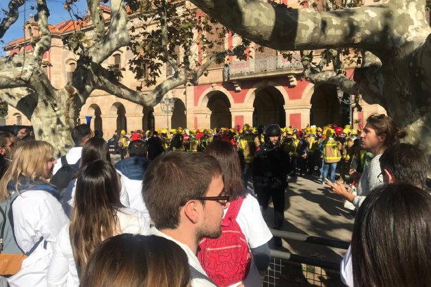 metges tanques parlament el nacional gemma liñán