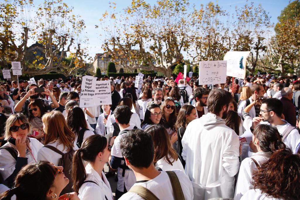 ELNACIONAL protesta médicos Parlamento - Sergi Alcàzar