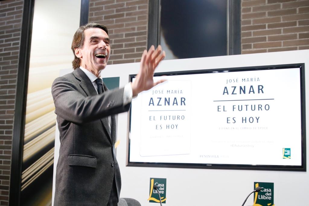 Aznar: "Es indispensable la intervención total y sin límite de tiempo de Catalunya"