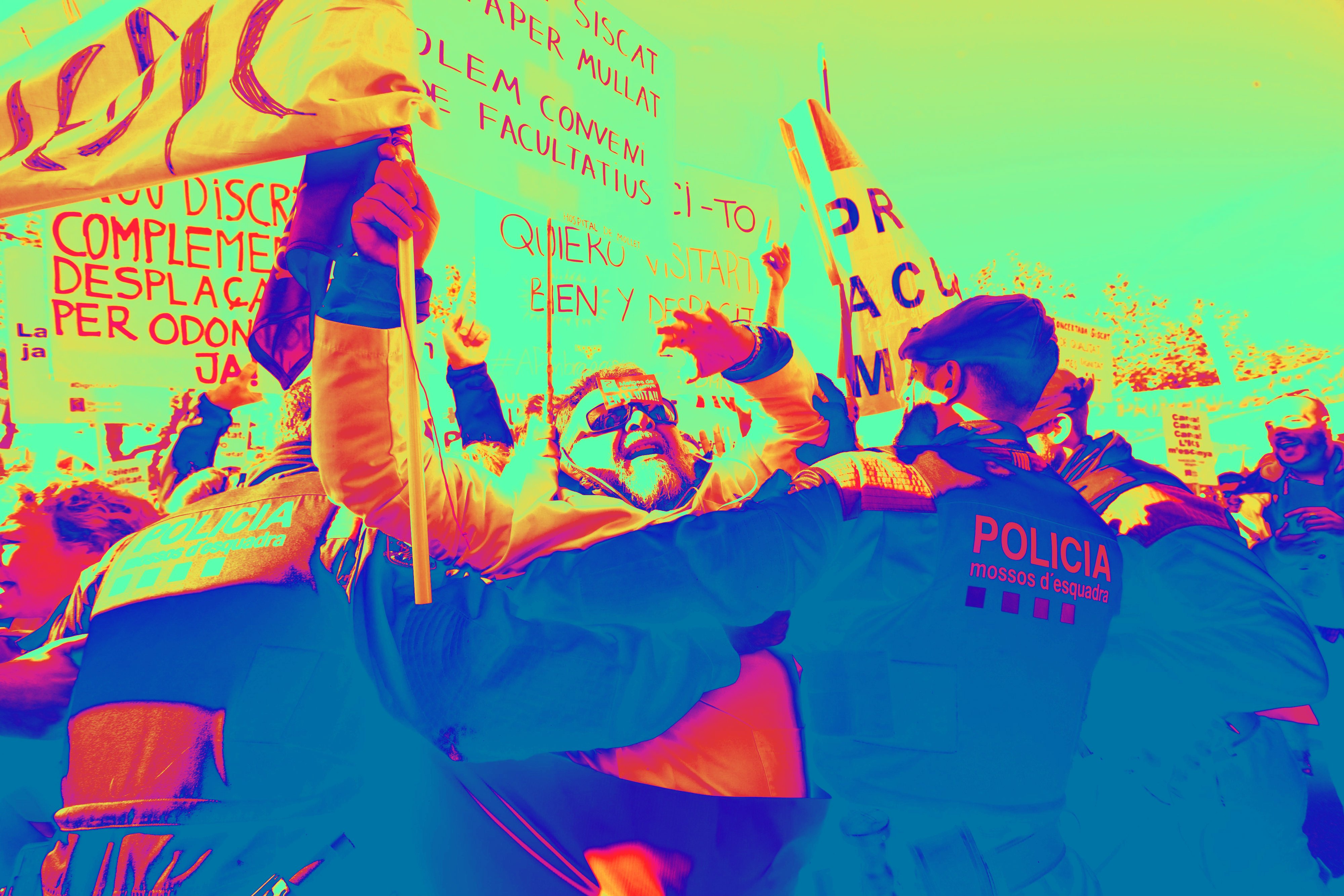 Els diaris descobreixen la “Catalunya real” amagada pels indepes pèrfids