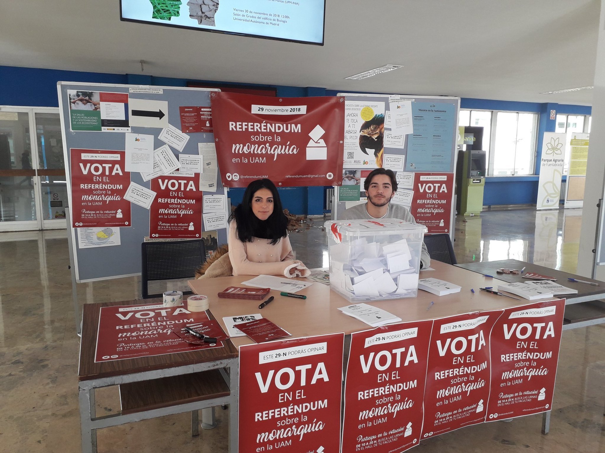 Alumnos de la Autónoma de Madrid eligen hoy entre monarquía o república