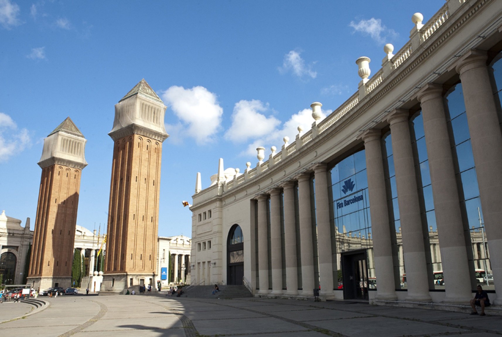 Barcelona trade fair complex will be major centre for receiving Ukrainian refugees
