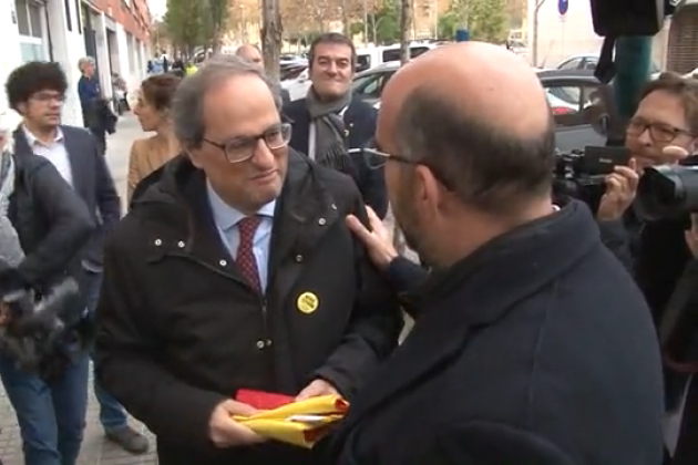 President Quim Torra banderes espanya Catalunya el prat de llobregat
