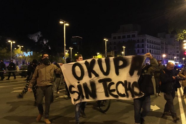 Mani okupes Anton Rosa 2