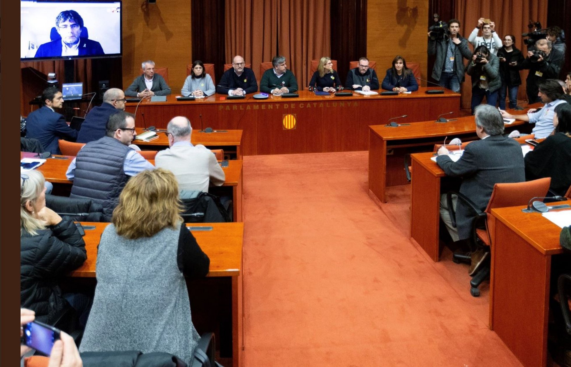 JxCat acorda dejunis de diputats i membres del Govern en suport a Sànchez i Turull