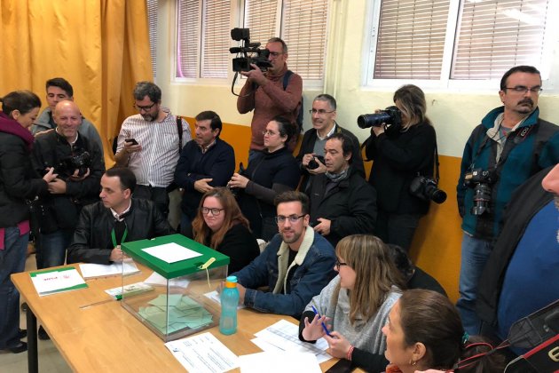votacio susana diaz maria macia