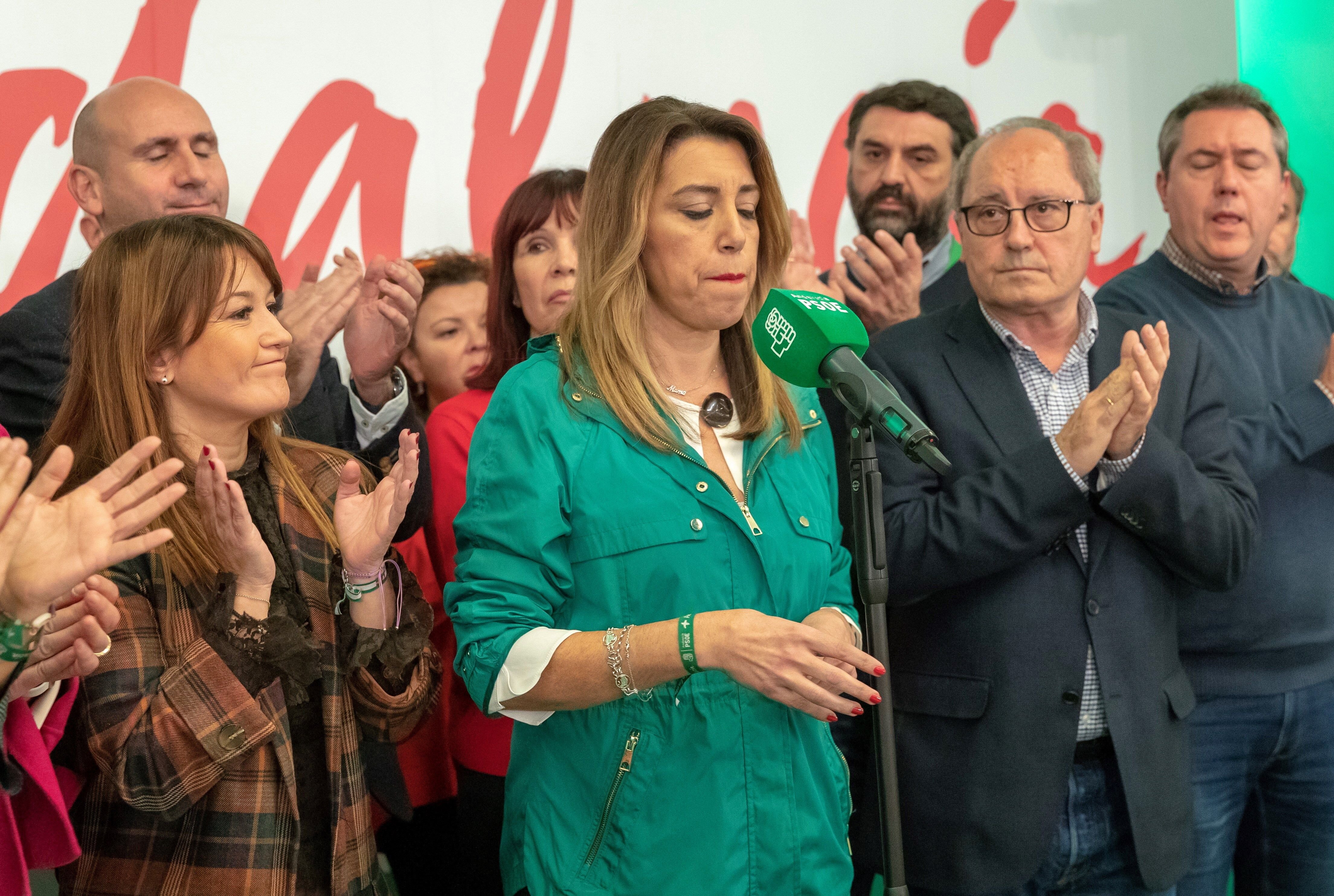Una Susana Díaz derrotada pide colaboración para parar la extrema derecha