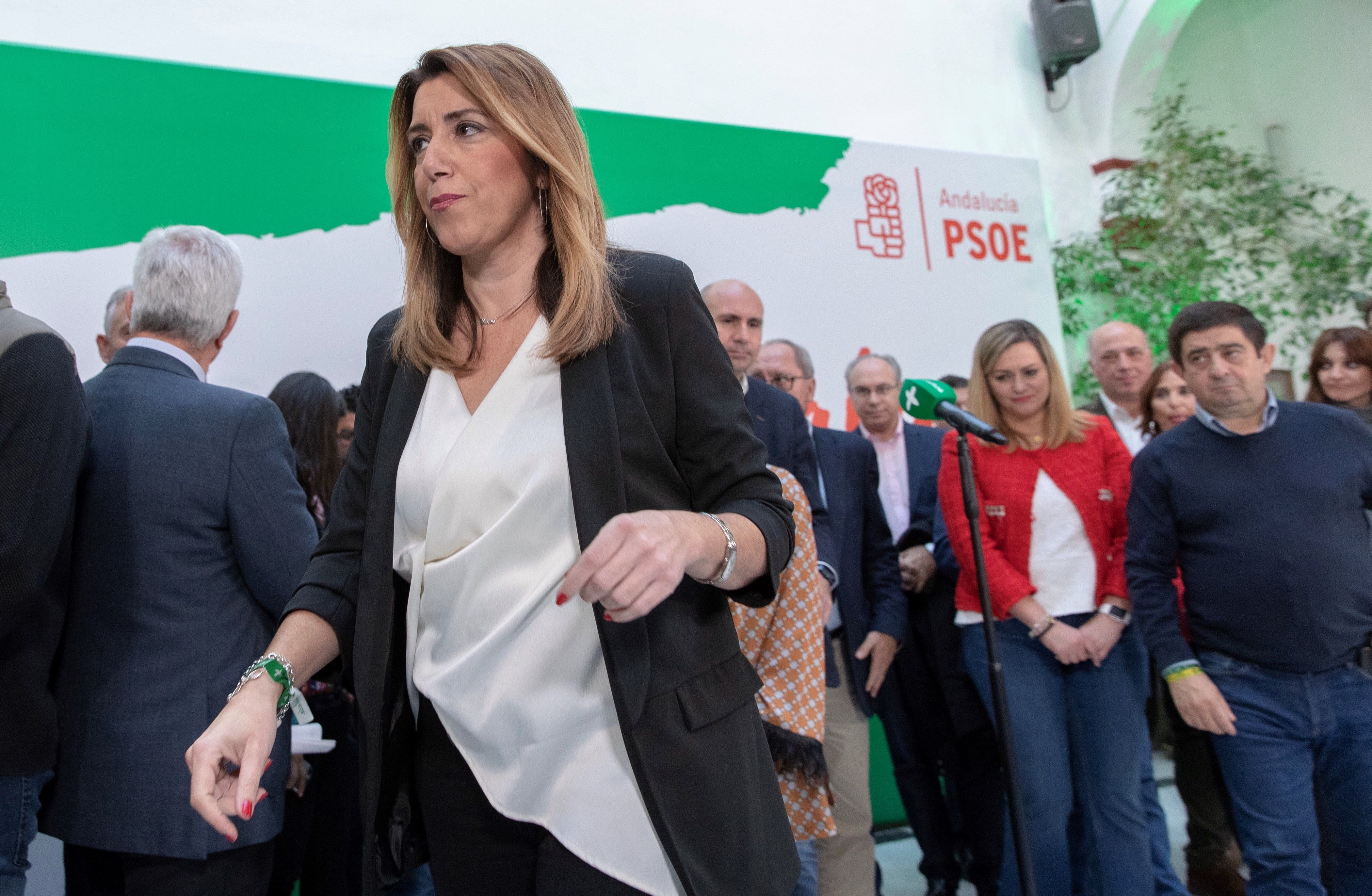 Susana Díaz respon al PSOE que no té cap intenció de plegar
