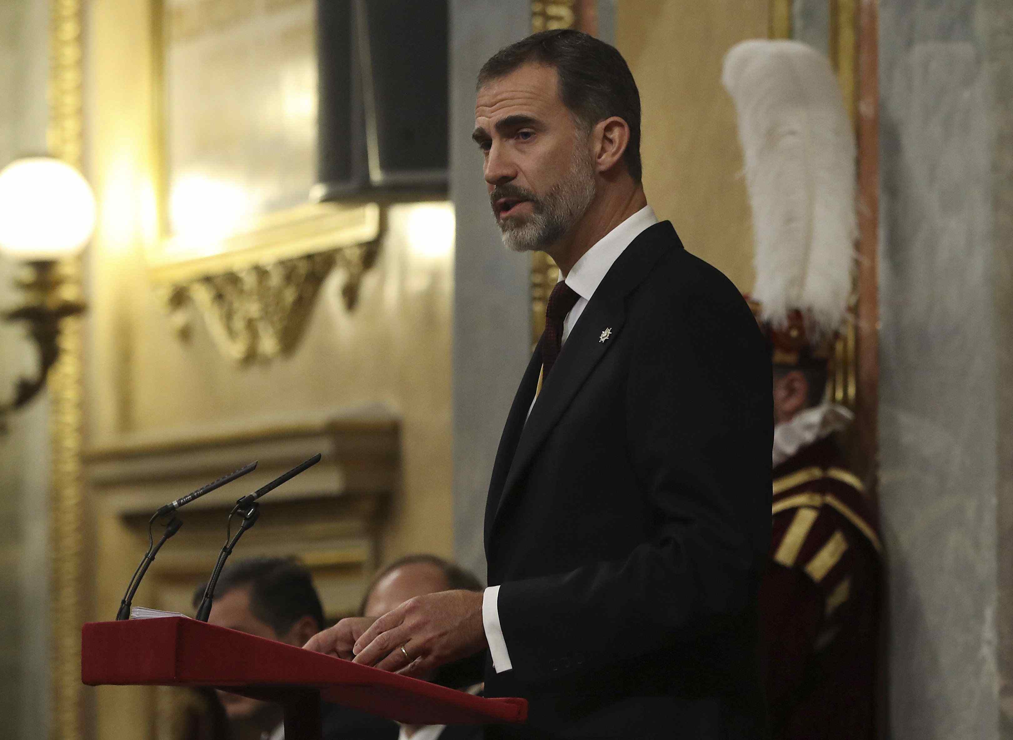 El Rei demana a l'independentisme "respecte i observança de la llei"