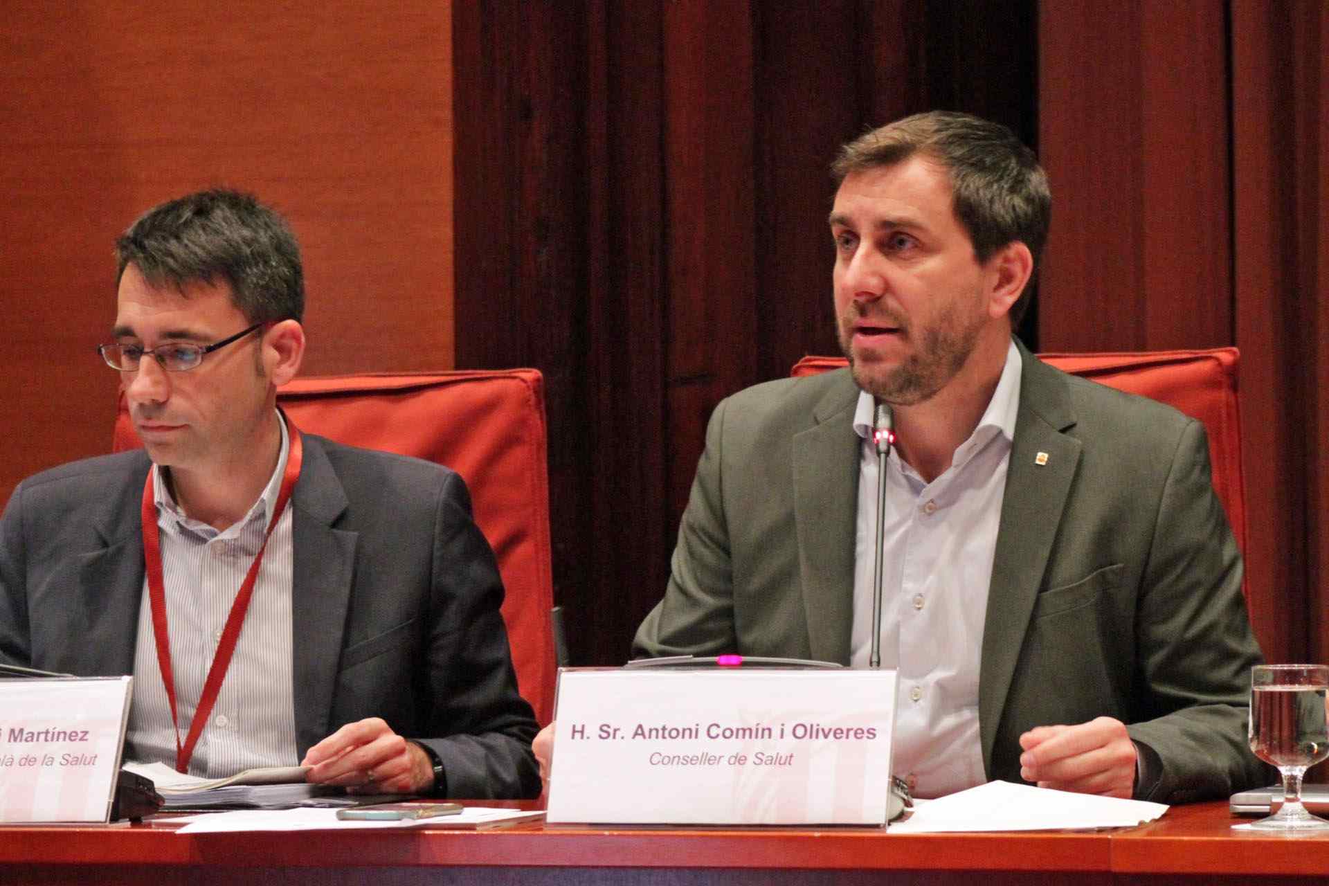 Candini i Comín escenifiquen la reconciliació