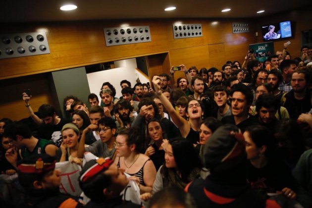 ELNACIONAL protesta valls liceu sergi alcazar