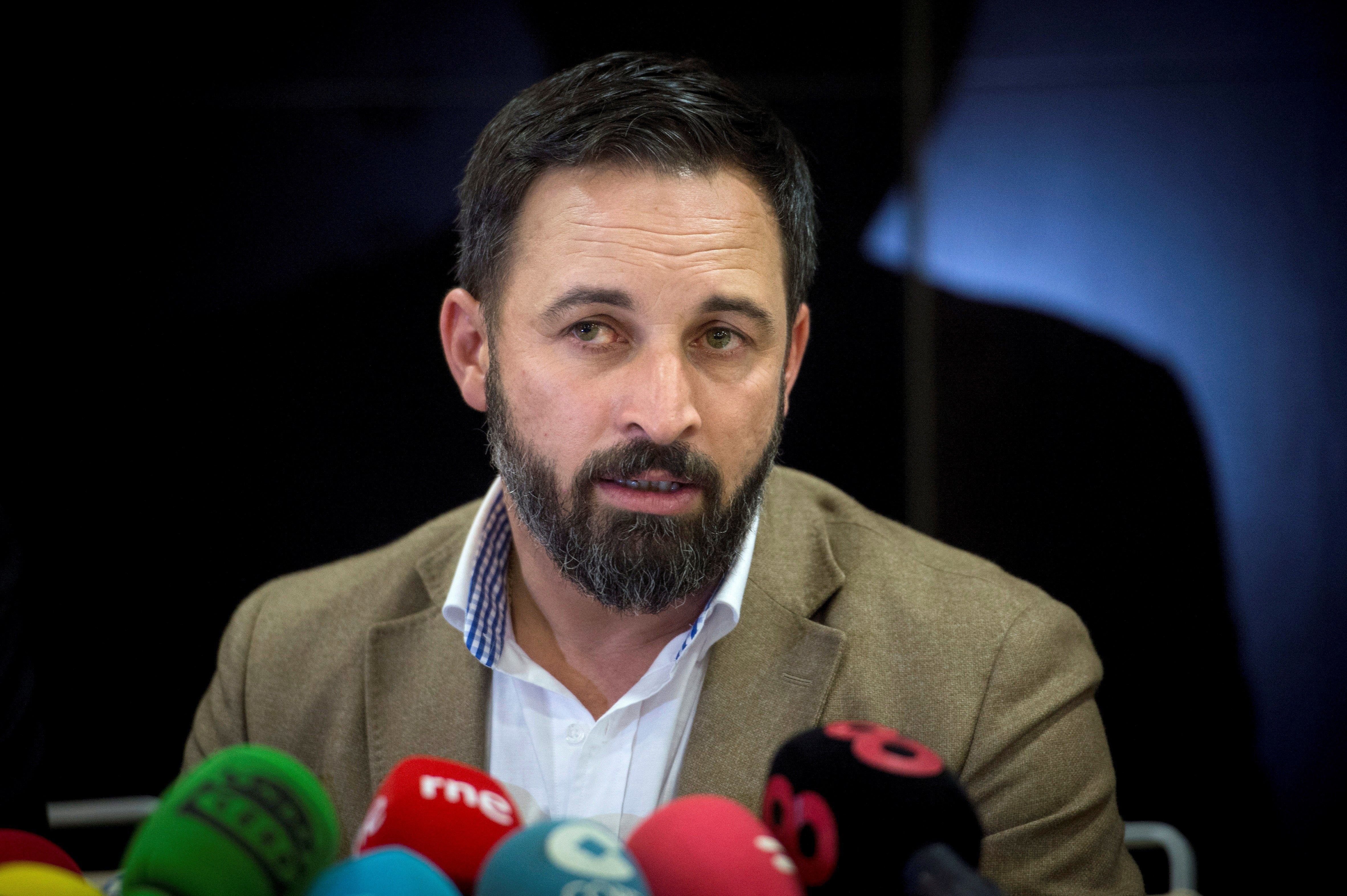 Santiago Abascal, contra Manuel Valls: l'adverteix de repetir eleccions a Andalusia