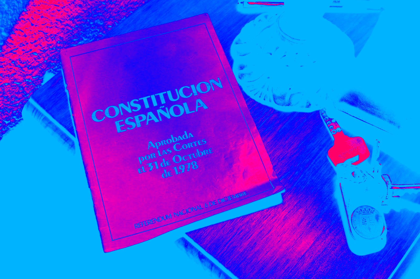 Una Constitució que ningú no celebra (almenys en portada)