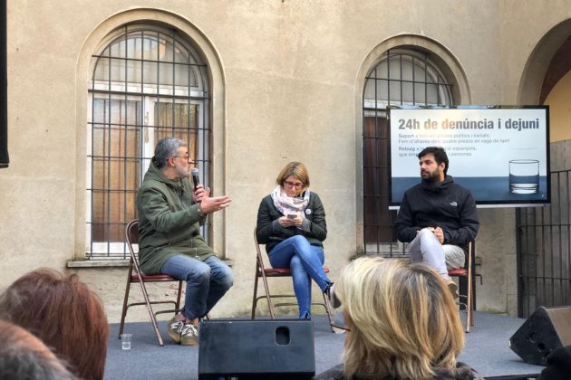 Dejuni Caputxins Carles Riera Elsa Artadi Ruben Wagensberg - Marta Lasalas Dejuni Caputxins Carles Riera Elsa Artadi Ruben Wagensberg - Marta Lasalas