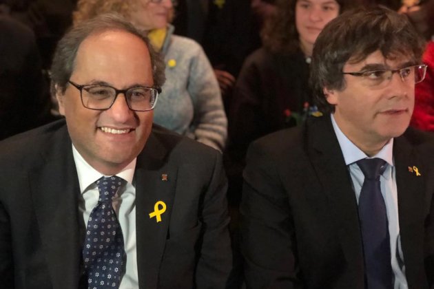 Quim tuesta Carles Puigdemont presentacio consejo República - Marta Lasalas