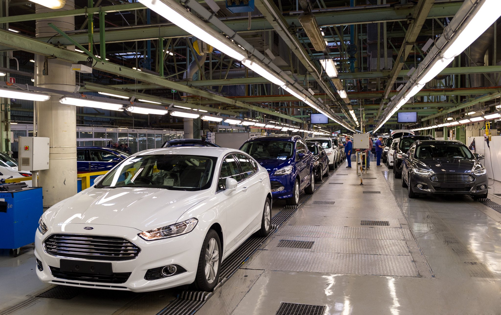 El Govern valencià tira de talonari per blindar Almussafes de la crisi de Ford Europa