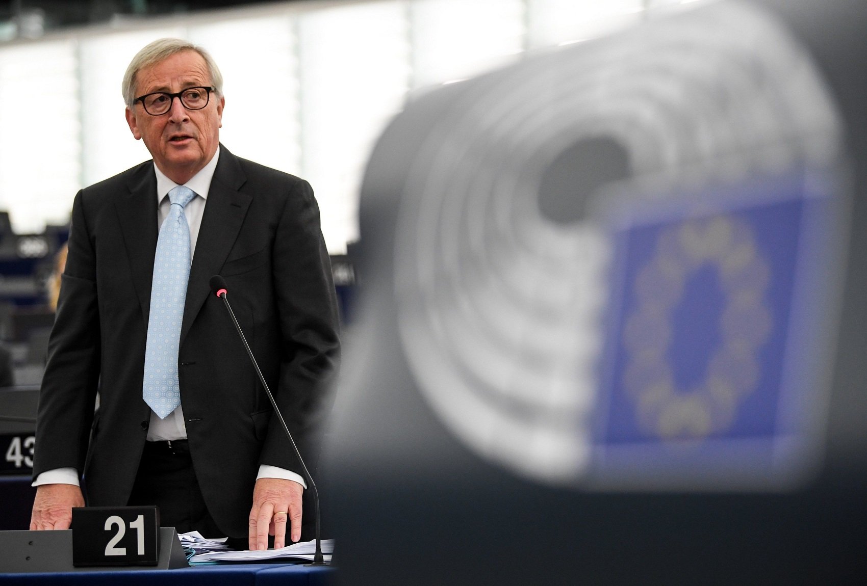 Juncker assegura que el rebuig al pacte augmenta el risc d'un Brexit dur