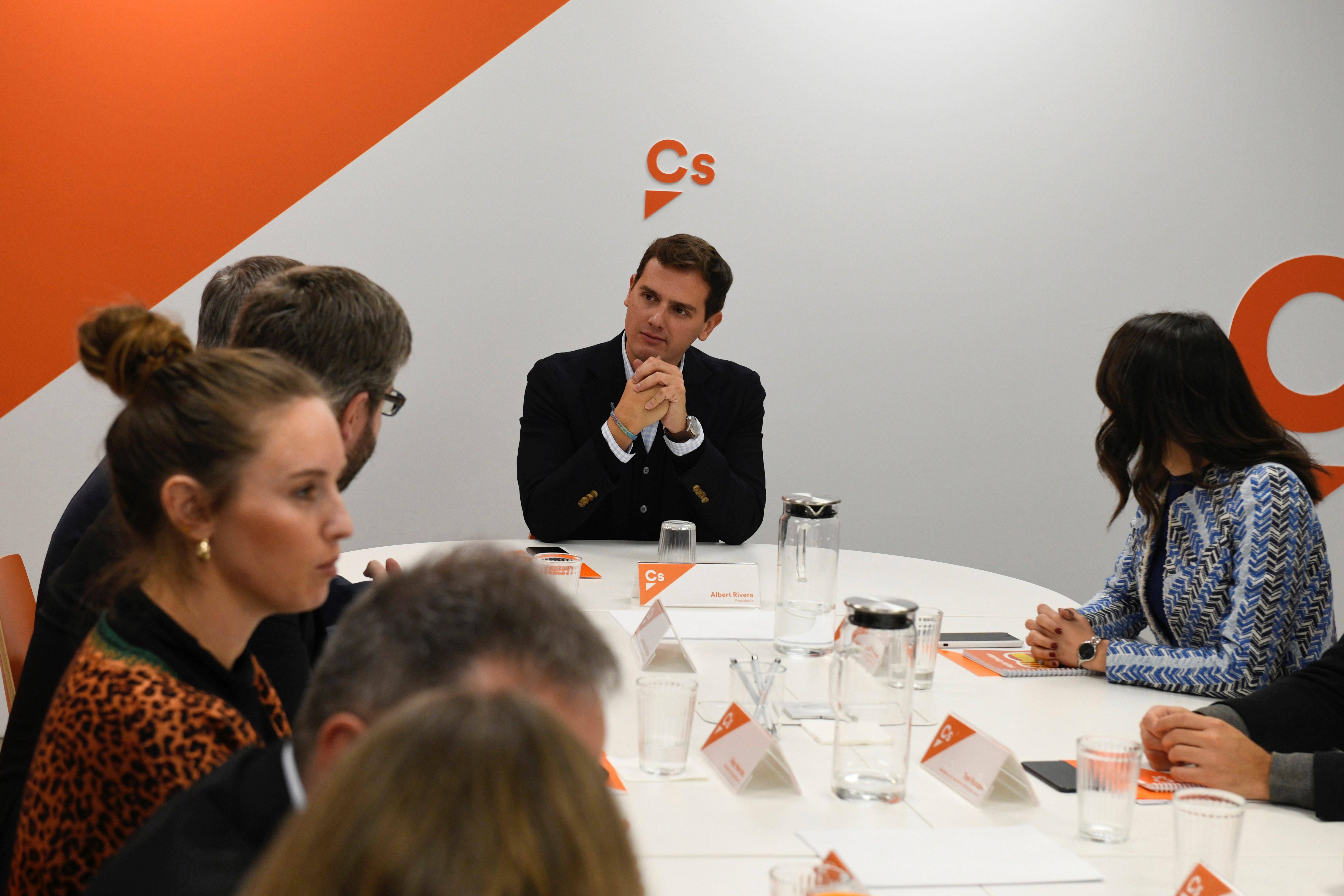 Cs forçarà el PSOE a pronunciar-se al Congrés sobre l'aplicació del 155 Cs forçarà el PSOE a pronunciar-se al Congrés sobre l'aplicació del 155